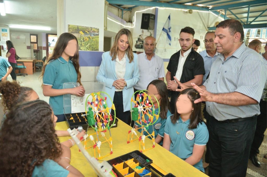 Next engineers 4